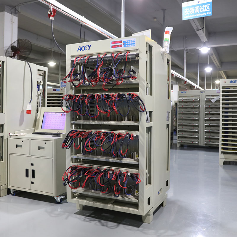 Machine de classement de cellules prismatiques au lithium-ion Machine de classement de cellules prismatiques au lithium-ion