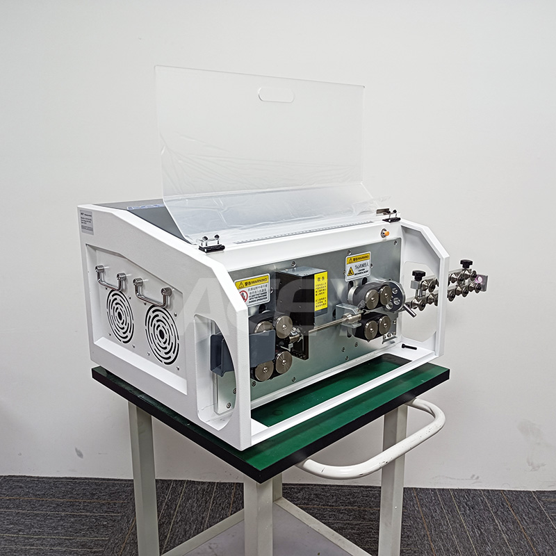 Automatic Wire Stripping Machine